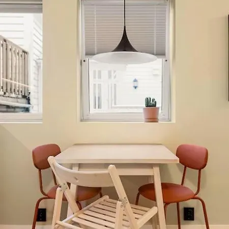 Fresh Apartment, A Short Walk From Bryggen Μπέργκεν