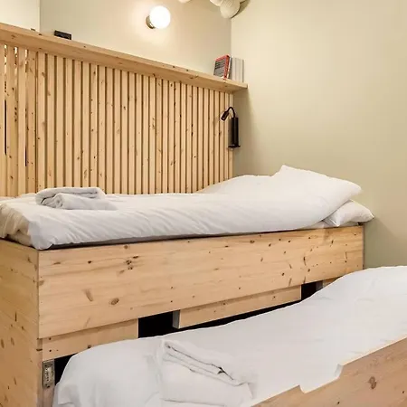 Fresh Apartment, A Short Walk From Bryggen *