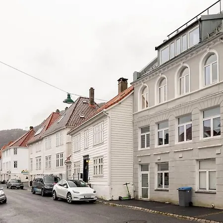 Apartment Fresh Apartment, A Short Walk From Bryggen *