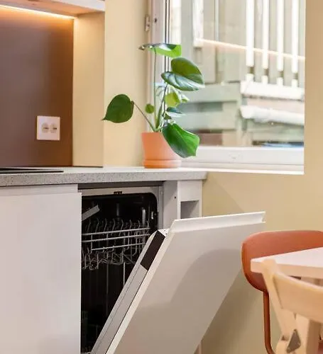 Fresh Apartment, A Short Walk From Bryggen 아파트